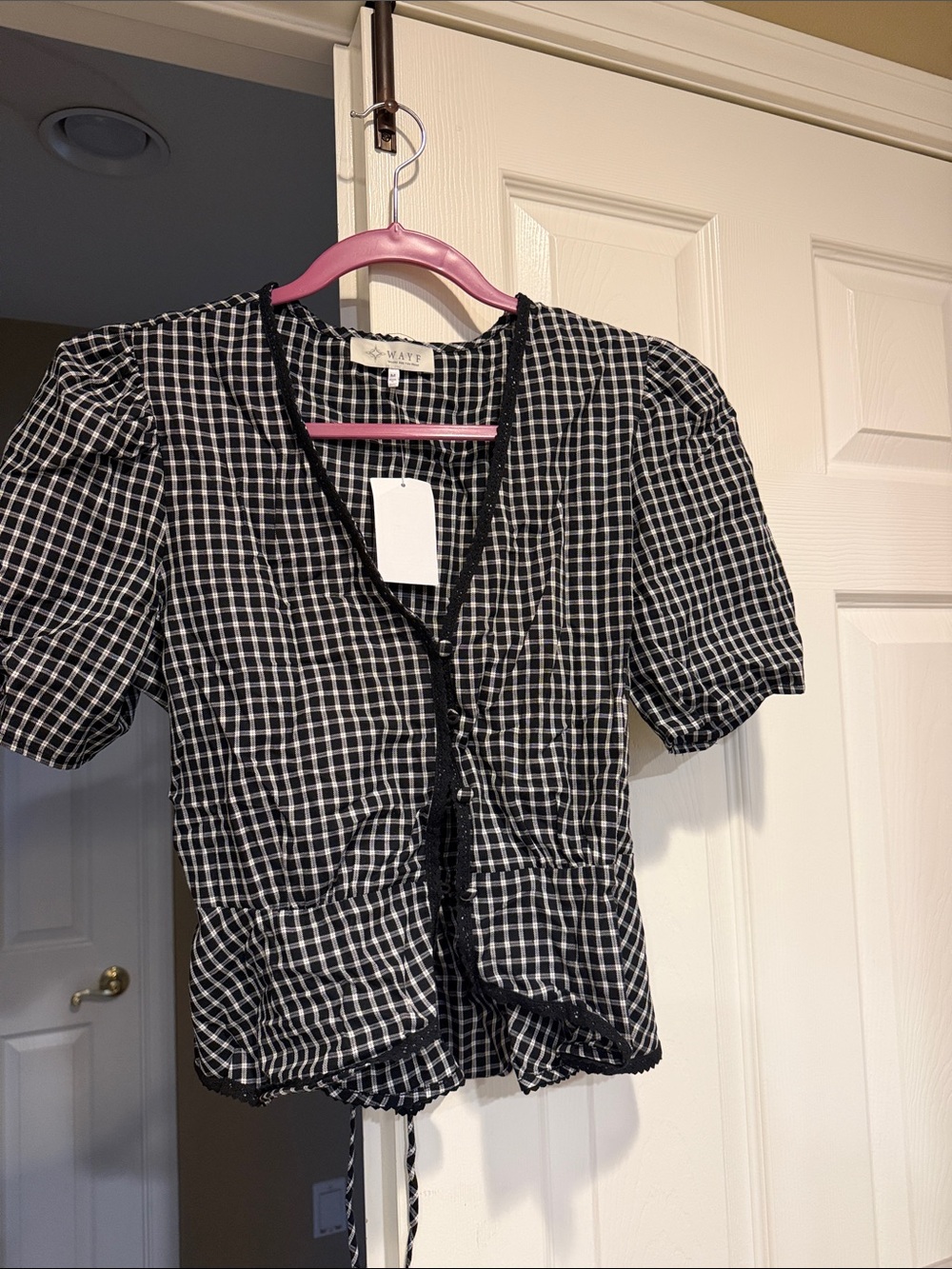 Wayf Black and White Gingham Puff Sleeve Button Front Top